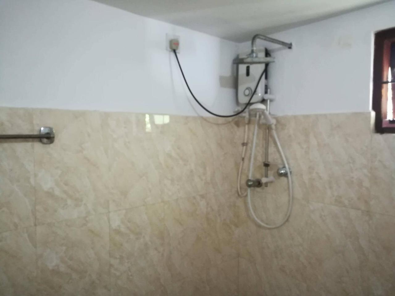Damith Tourist Inn Мирисса Экстерьер фото