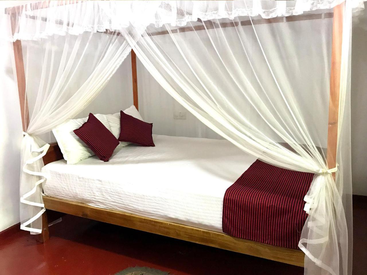 Damith Tourist Inn Мирисса Экстерьер фото